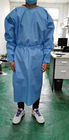 Robe médicale jetable bleue de l'isolement 45g avec la manchette élastique non stérile ou ordre technique stérile