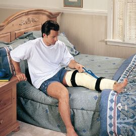 Accolade de genou universelle du néoprène d'orthopédie à gauche et à droite