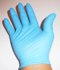 Le gant bleu de nitriles d'examen de Dispsoable saupoudrent 12 pouces libre pour l'usage médical